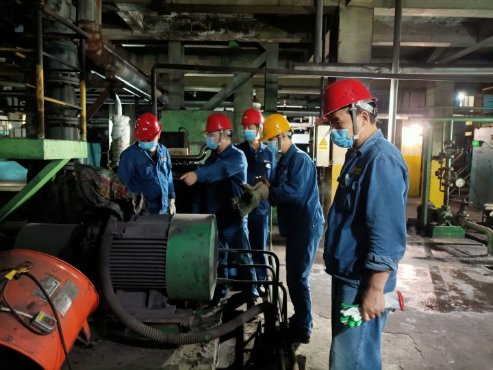 推進(jìn)安全管理工作，軋鋼廠強勢來襲